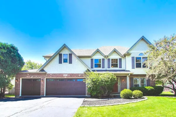 $819,000 | 3912 Mallard Lane, Naperville, IL 60564