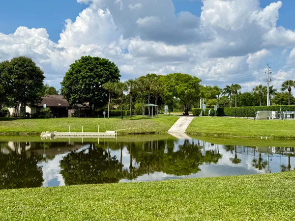 $2,800 | 12752 Westhampton Circle, Unit 12752, Wellington, FL 33414