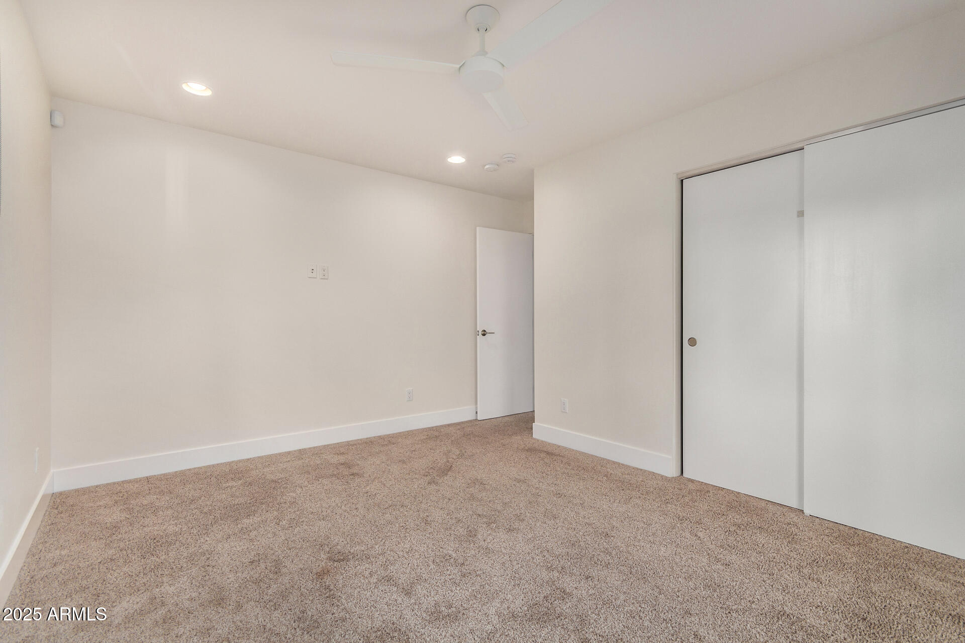 4312 East Roma Avenue Phoenix, AZ 85018 - Photo 17 of 30 26 - Roma