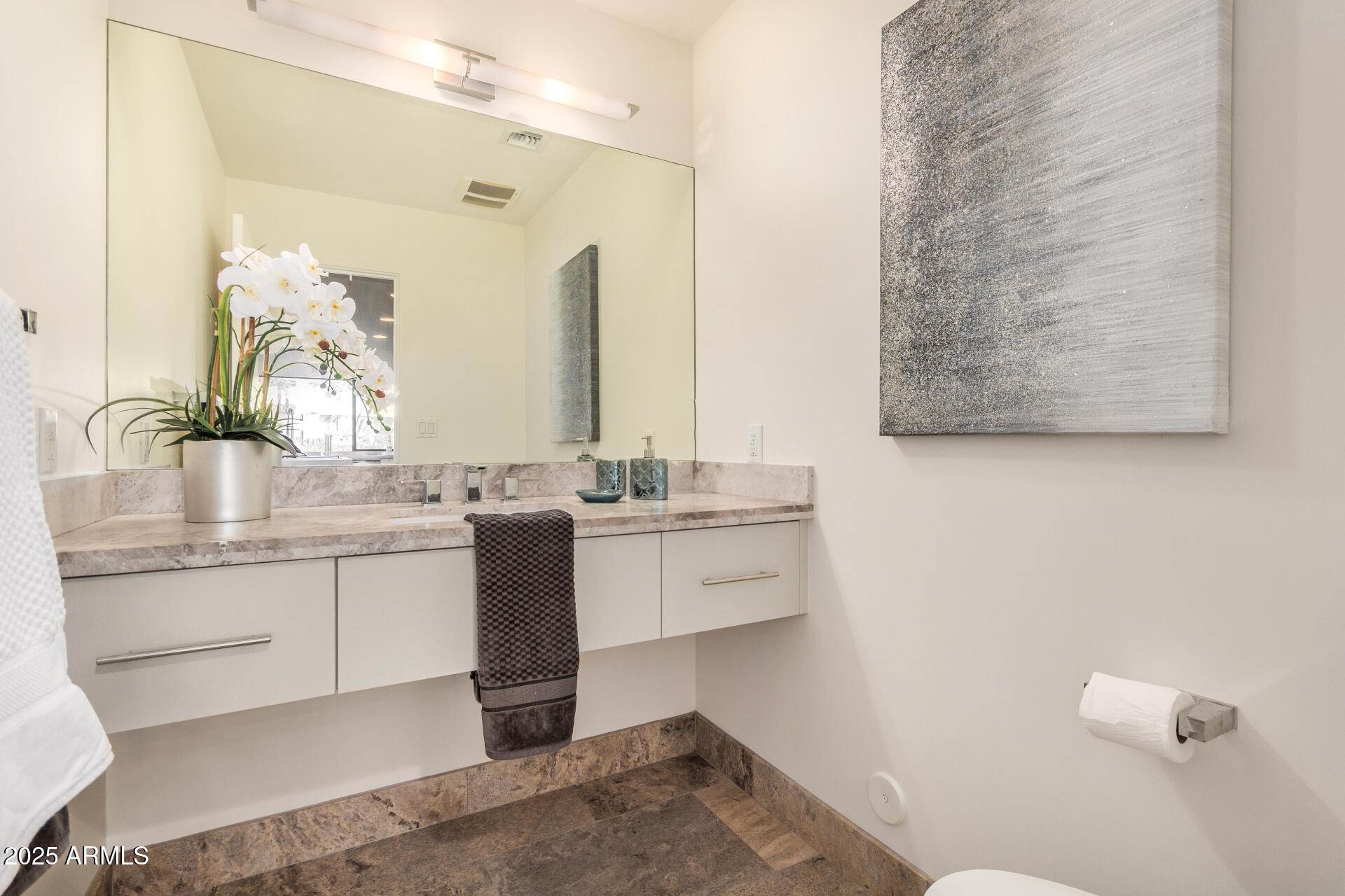 4312 East Roma Avenue Phoenix, AZ 85018 - Photo 25 of 30 34 - Roma