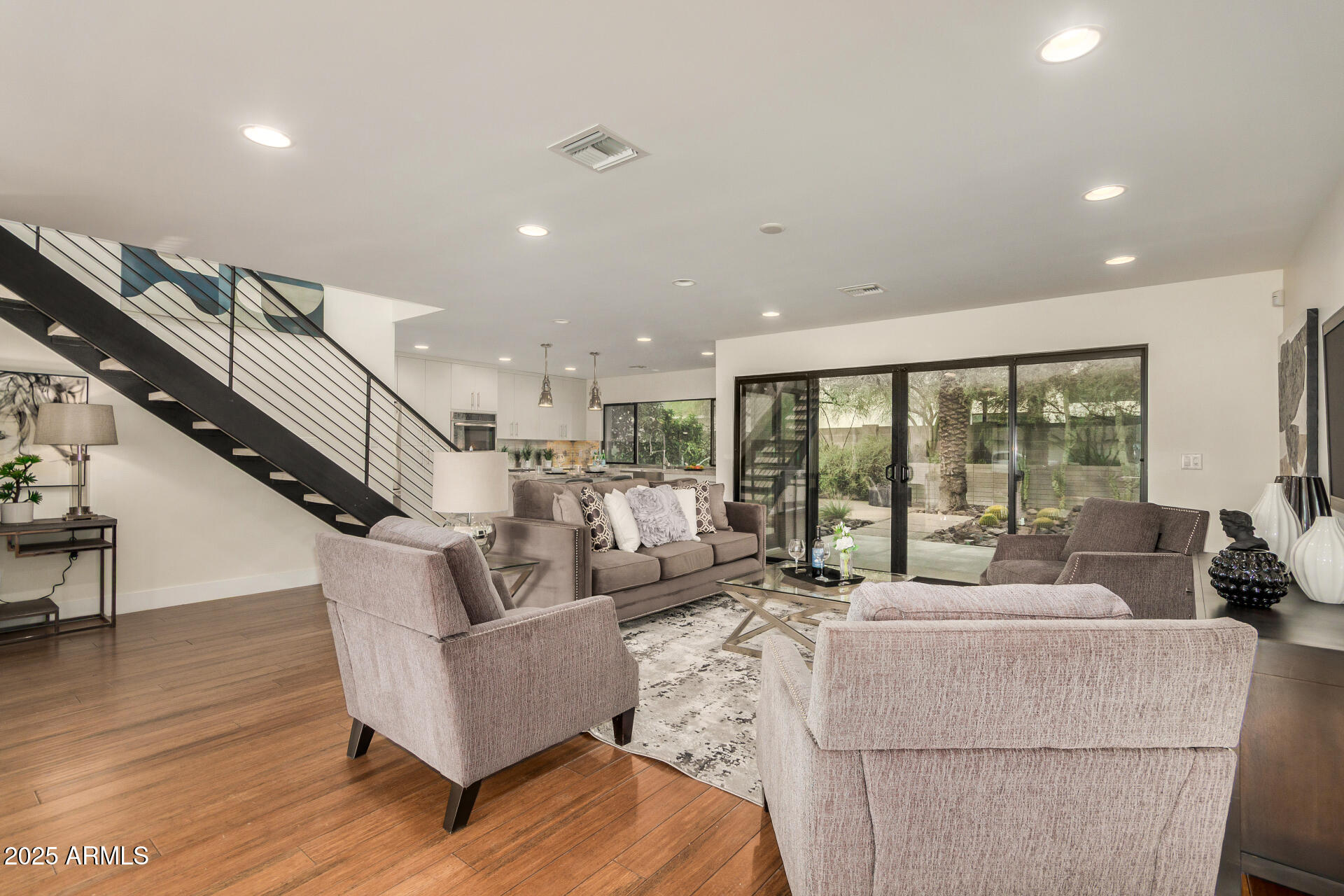 4312 East Roma Avenue Phoenix, AZ 85018 - Photo 4 of 30 12 - Roma