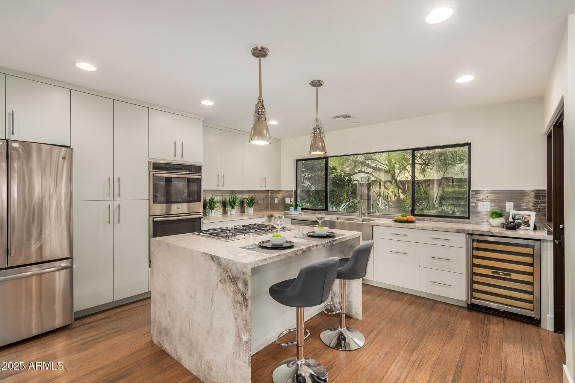 4312 East Roma Avenue Phoenix, AZ 85018 - Photo 9 of 30 18 - Roma