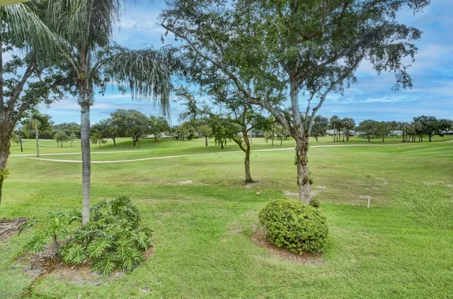 $79,900 | 15 Westgate Lane, Unit D, Boynton Beach, FL 33436