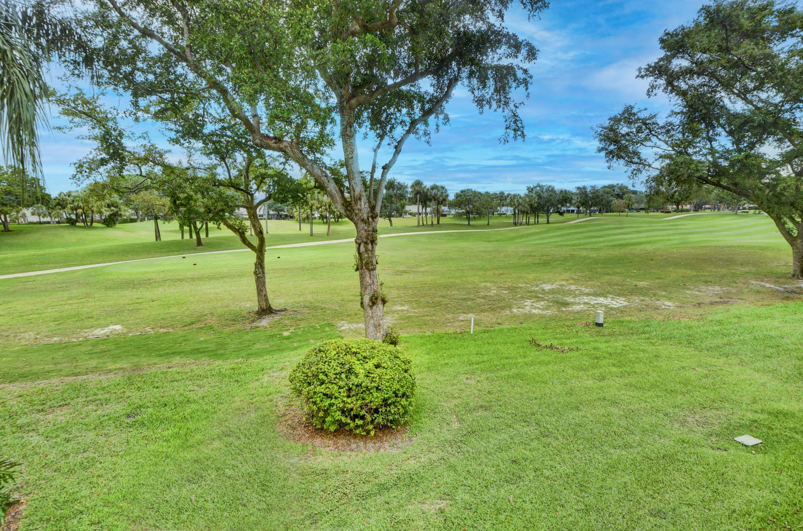 15 Westgate Lane, Unit D Boynton Beach, FL 33436 - Photo 31 of 58 Golf View
