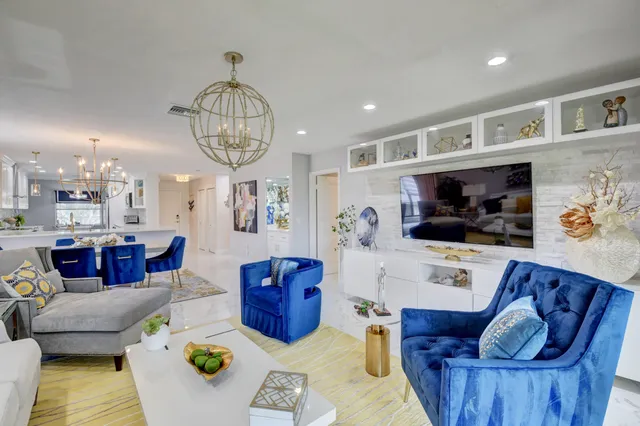 $79,900 | 15 Westgate Lane, Unit D, Boynton Beach, FL 33436