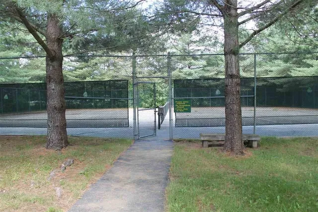 $329,900 | 5 Robin Road, Unit 1, Lincoln, NH 03251