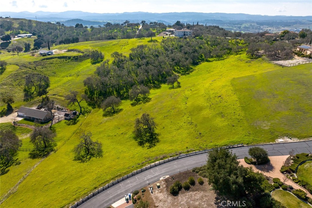 1855 Hanging Tree Road Templeton, CA 93465 - Photo 7 of 20