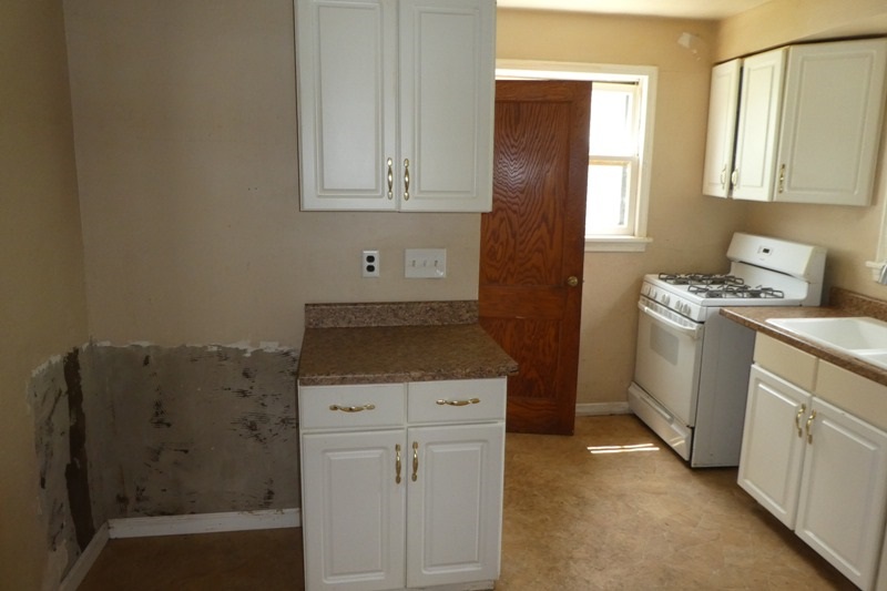 1219 North Bengel Street Springfield, IL 62702 - Photo 5 of 17