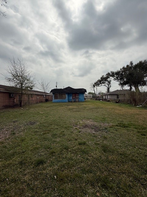 5011 Reed Road Houston, TX 77033 - Photo 7 of 8