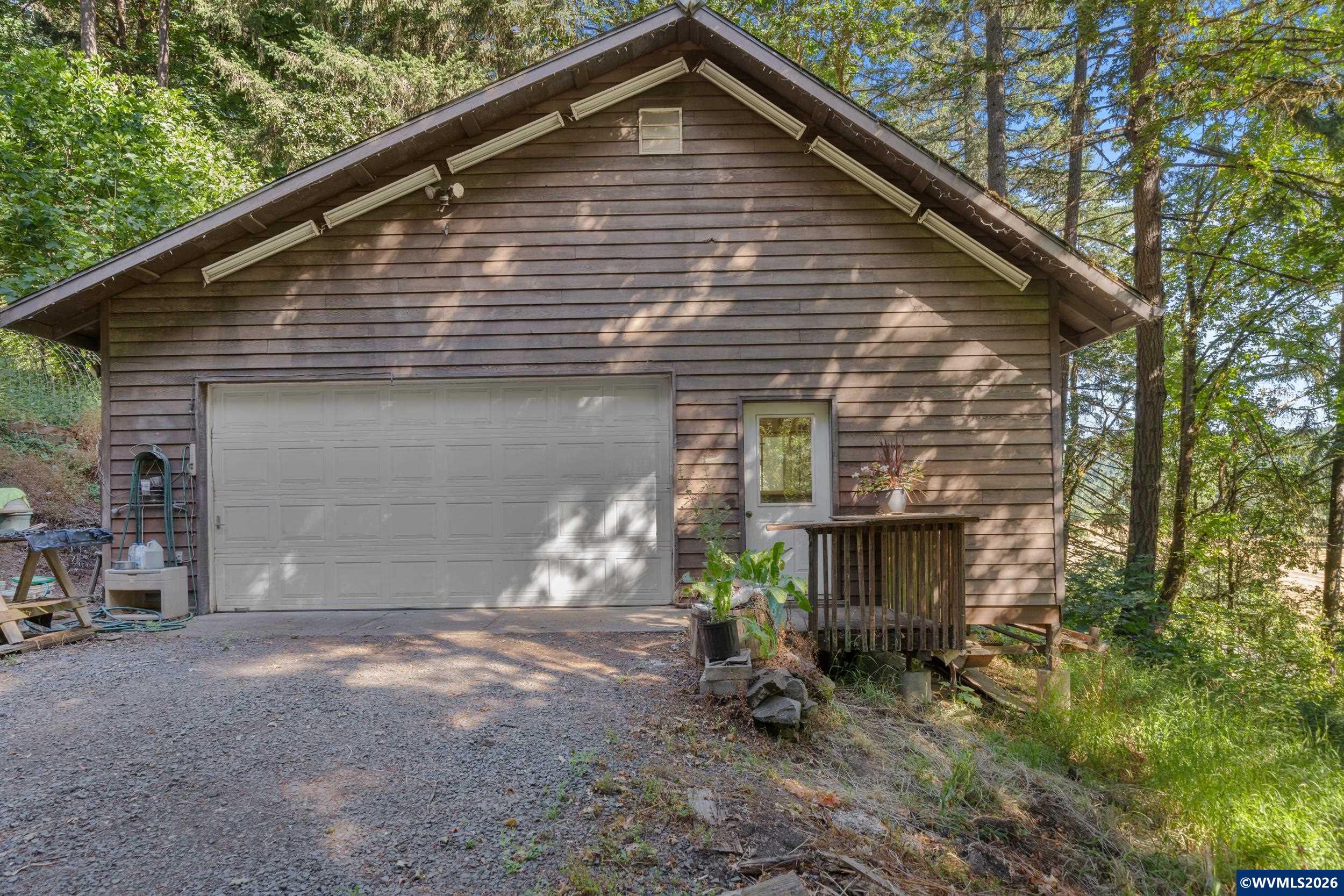 27020 Reese Creek Road Monroe, OR 97456 - Photo 3 of 50 Gallery Image 3