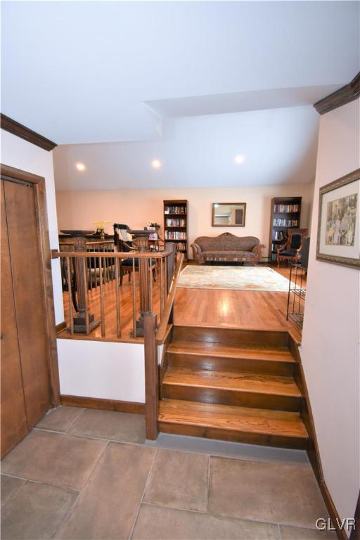 3412 Bridlepath Road Easton, PA 18045 - Photo 7 of 45 Gallery Image 7