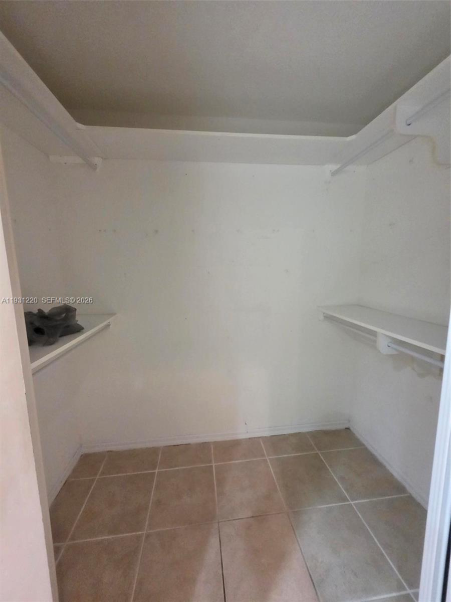 1885 Southeast 13th Street Homestead, FL 33035 - Photo 11 of 35