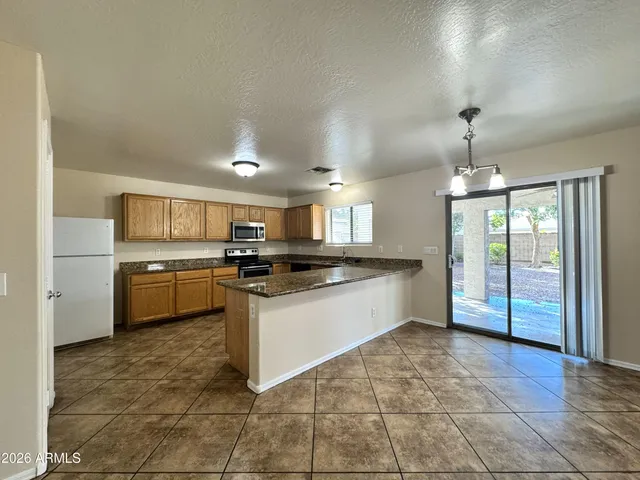 $1,990 | 3304 South 80th Drive, Phoenix, AZ 85043