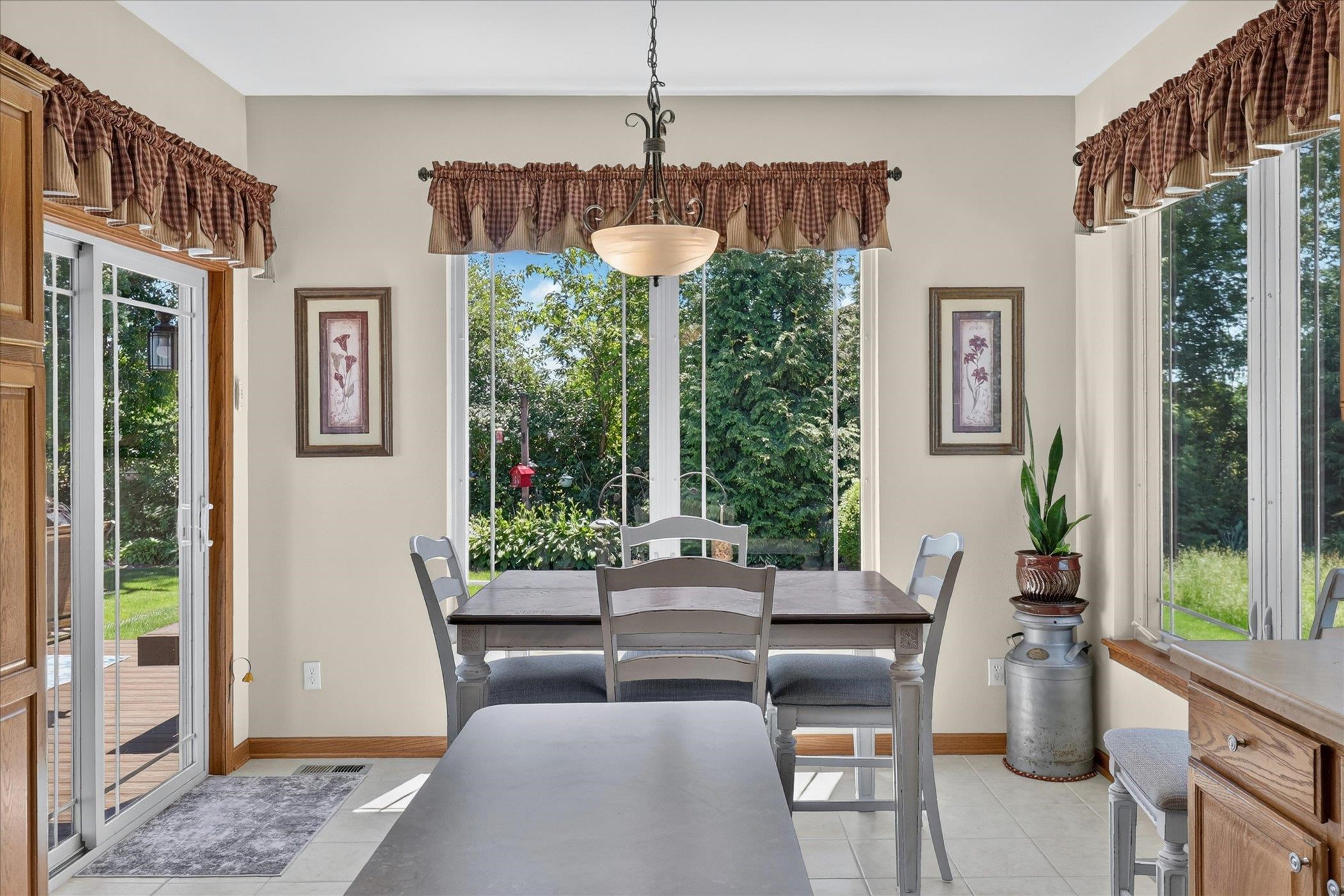 1502 Tamarack Street, Unit 18 Delavan, WI 53115 - Photo 9 of 36