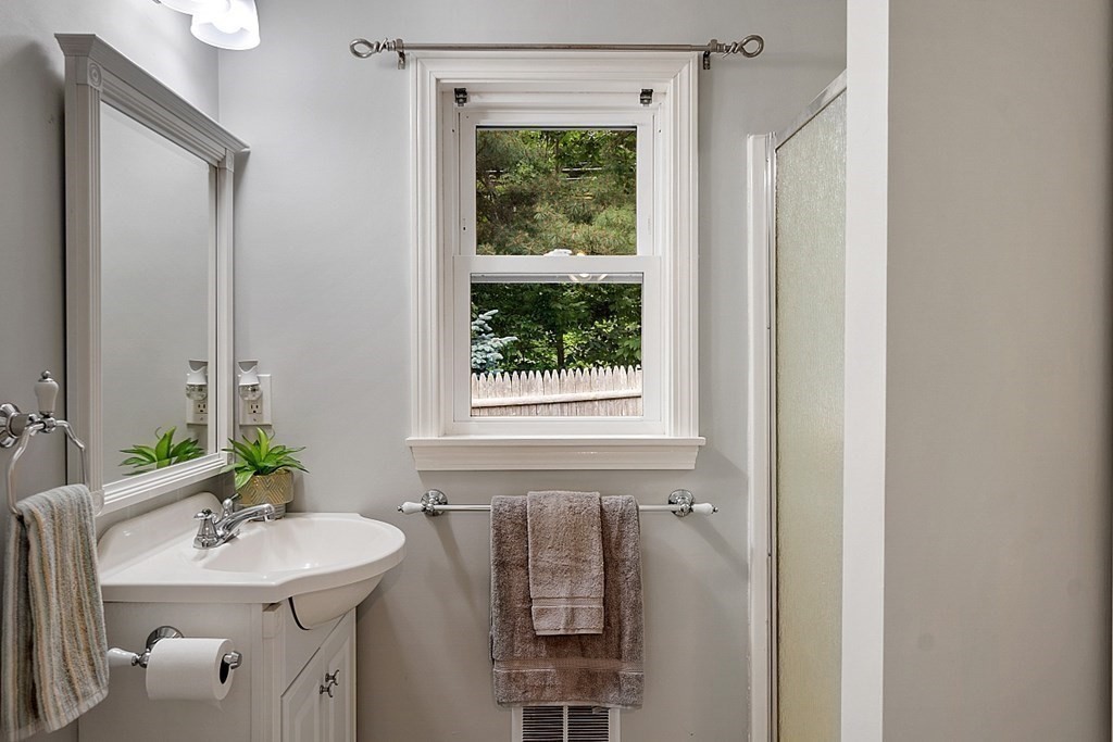 1 Crown Road Westford, MA 01886 - Photo 17 of 36 Gallery Image 17