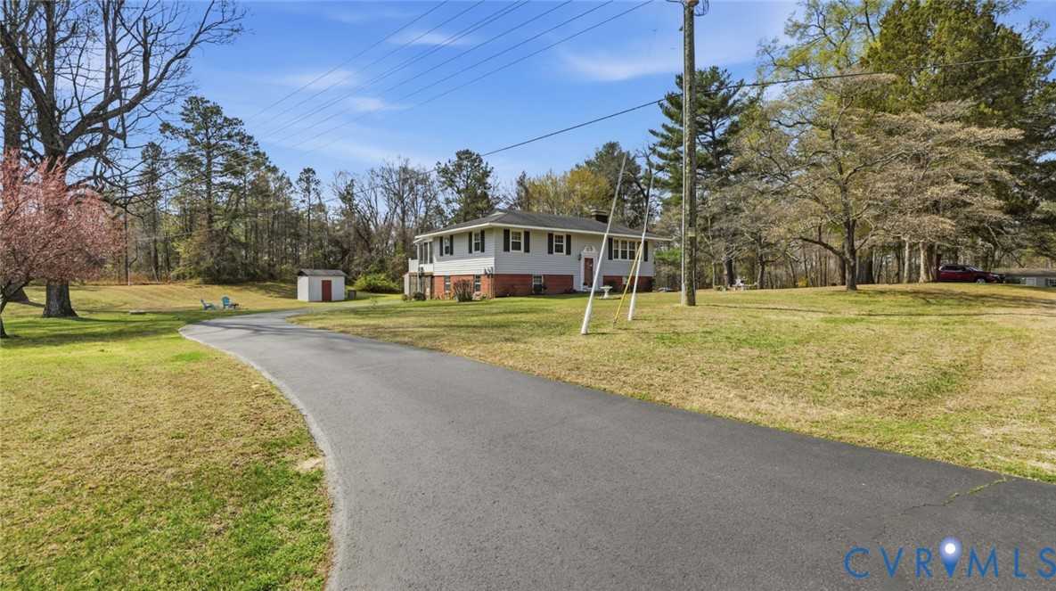 24378 Ruther Glen Road Ruther Glen, VA 22546 - Photo 5 of 65