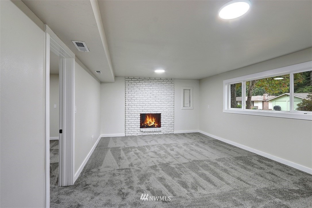 11019 23rd Drive Southeast Everett, WA 98208 - Photo 12 of 21