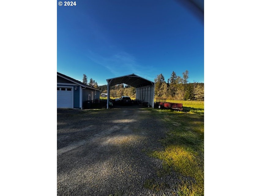 30493 Izaak Walton Road Eugene, OR 97405 - Photo 31 of 32 Gallery Image 31