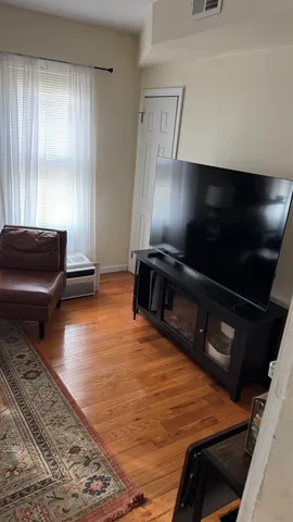 $1,700 | 40 Willow Street, Bayonne, NJ 07002