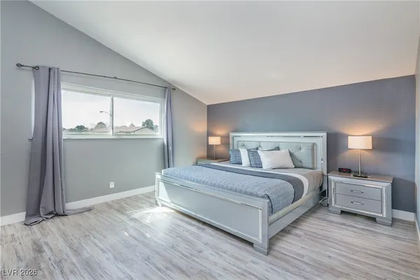 $3,195 | 3954 Keystone Court, Las Vegas, NV 89103