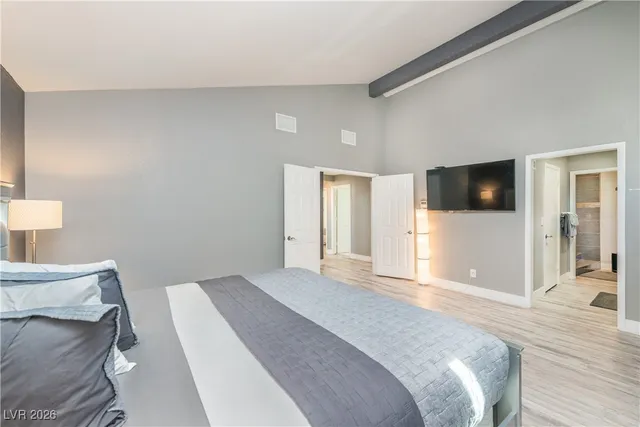 $3,195 | 3954 Keystone Court, Las Vegas, NV 89103