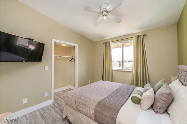 $3,195 | 3954 Keystone Court, Las Vegas, NV 89103