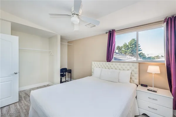 $3,195 | 3954 Keystone Court, Las Vegas, NV 89103