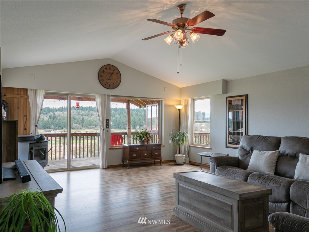 7721 Sidney Road Southwest Port Orchard, WA 98367 - Photo 3 of 32 Gallery Image 3