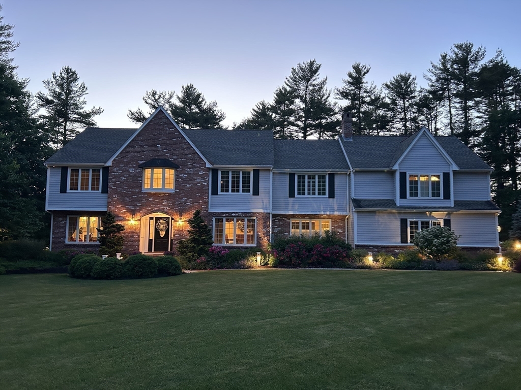 47 Whichita Road Medfield, MA 02052 - Photo 1 of 42 Gallery Image 1