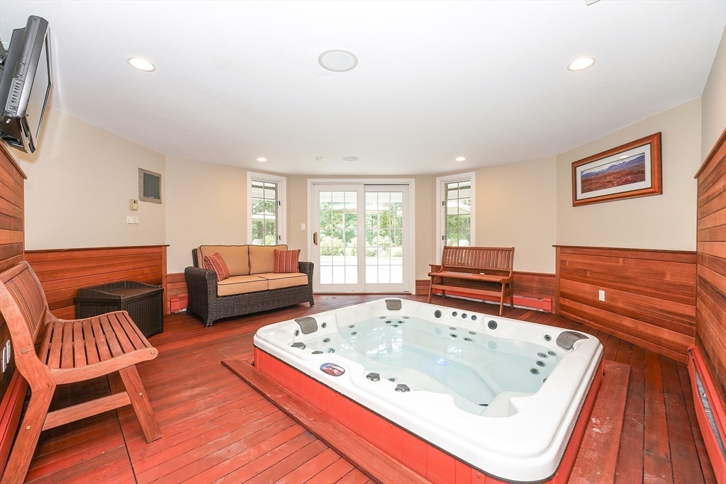 47 Whichita Road Medfield, MA 02052 - Photo 37 of 42 Gallery Image 37