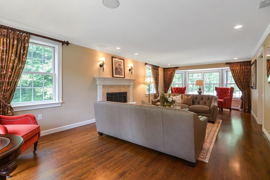 47 Whichita Road Medfield, MA 02052 - Photo 8 of 42 Gallery Image 8