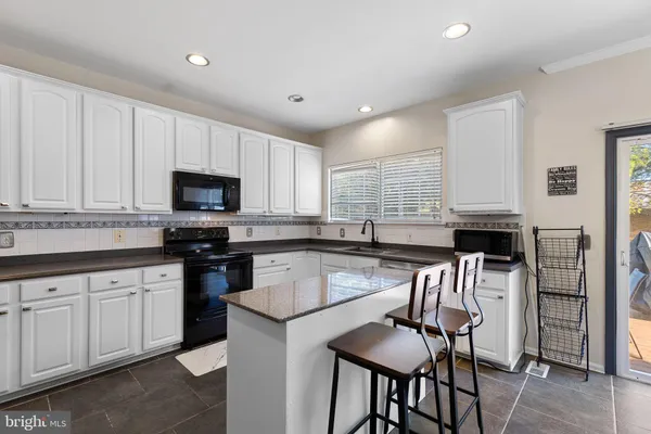 $3,190 | 36 Fletcher Drive, Fredericksburg, VA 22406