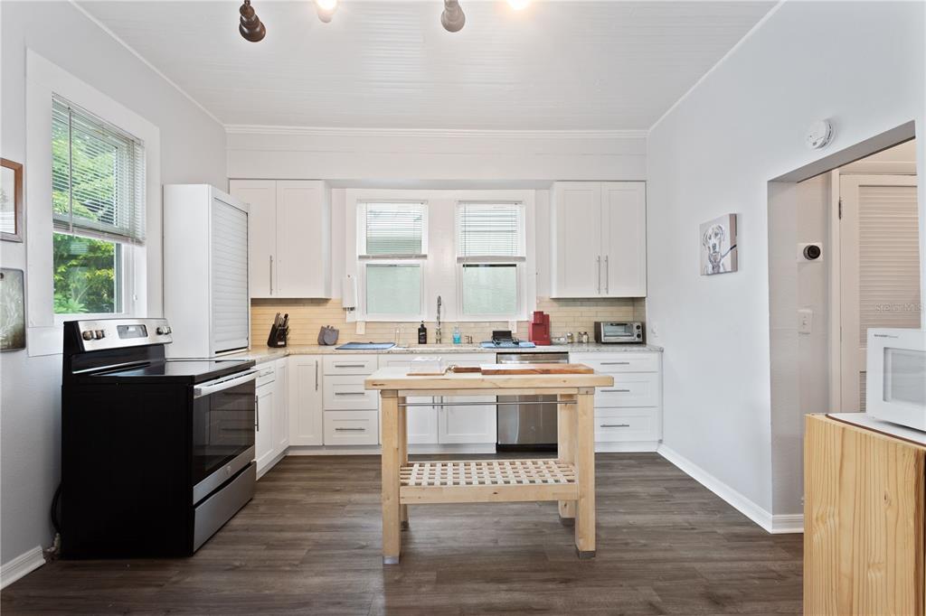 2119 West Spruce Street Tampa, FL 33607 - Photo 22 of 27