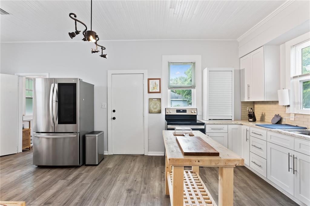 2119 West Spruce Street Tampa, FL 33607 - Photo 24 of 27