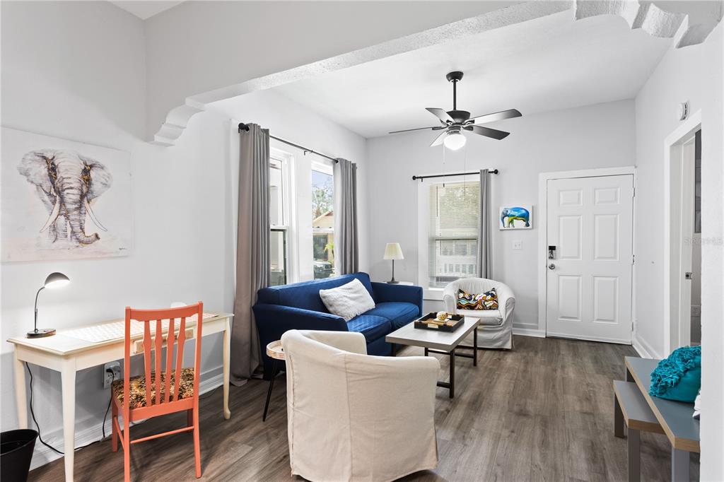 2119 West Spruce Street Tampa, FL 33607 - Photo 5 of 27