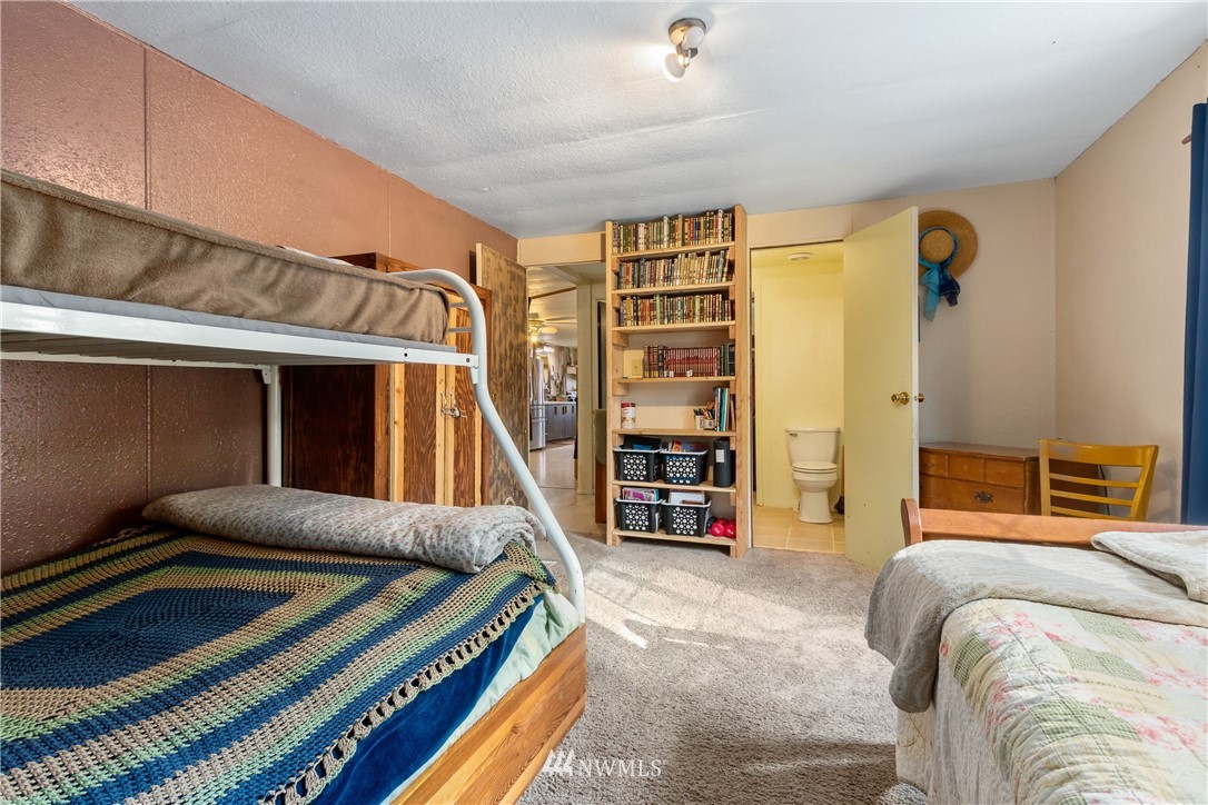 14448 Madrona Road Southwest Port Orchard, WA 98367 - Photo 22 of 35 Gallery Image 22