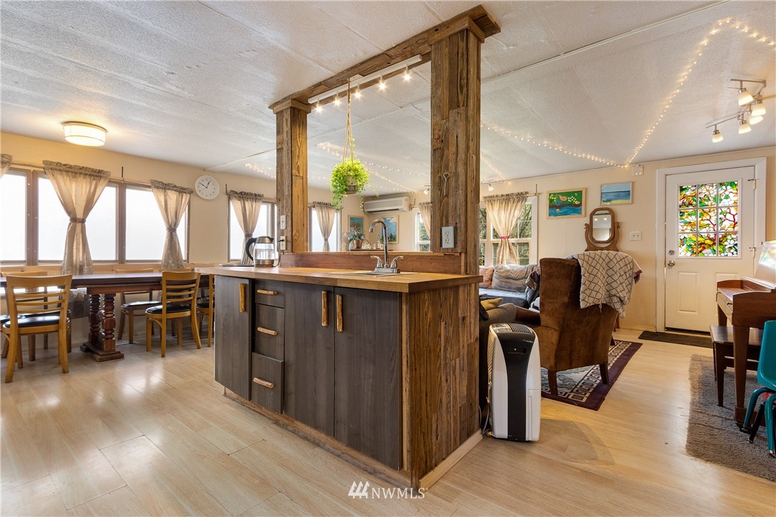 14448 Madrona Road Southwest Port Orchard, WA 98367 - Photo 7 of 35 Gallery Image 7