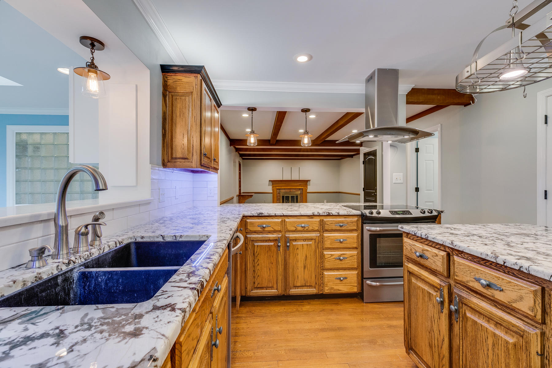 226 Galway Road Bristol, TN 37620 - Photo 13 of 74 11