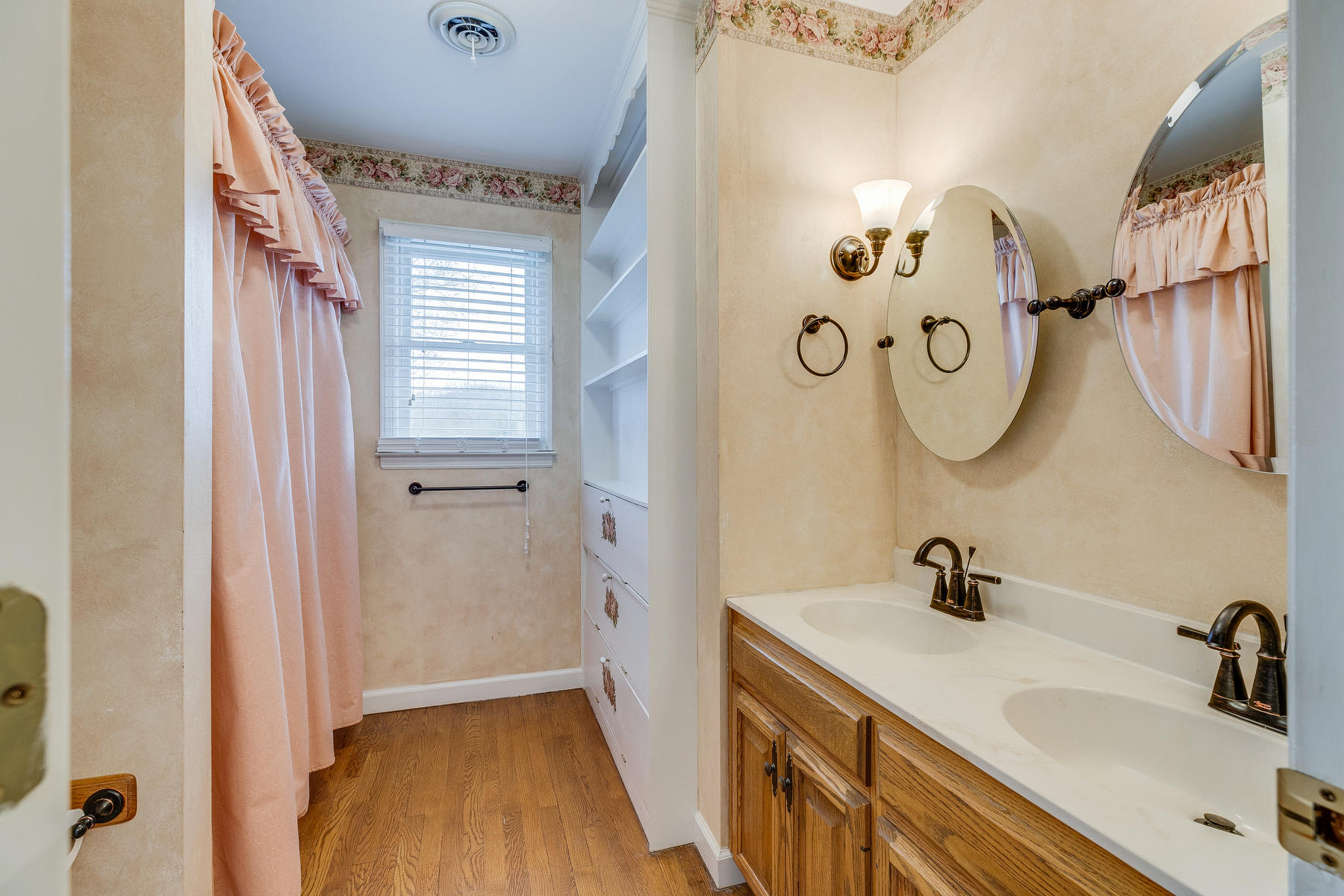 226 Galway Road Bristol, TN 37620 - Photo 48 of 74 048