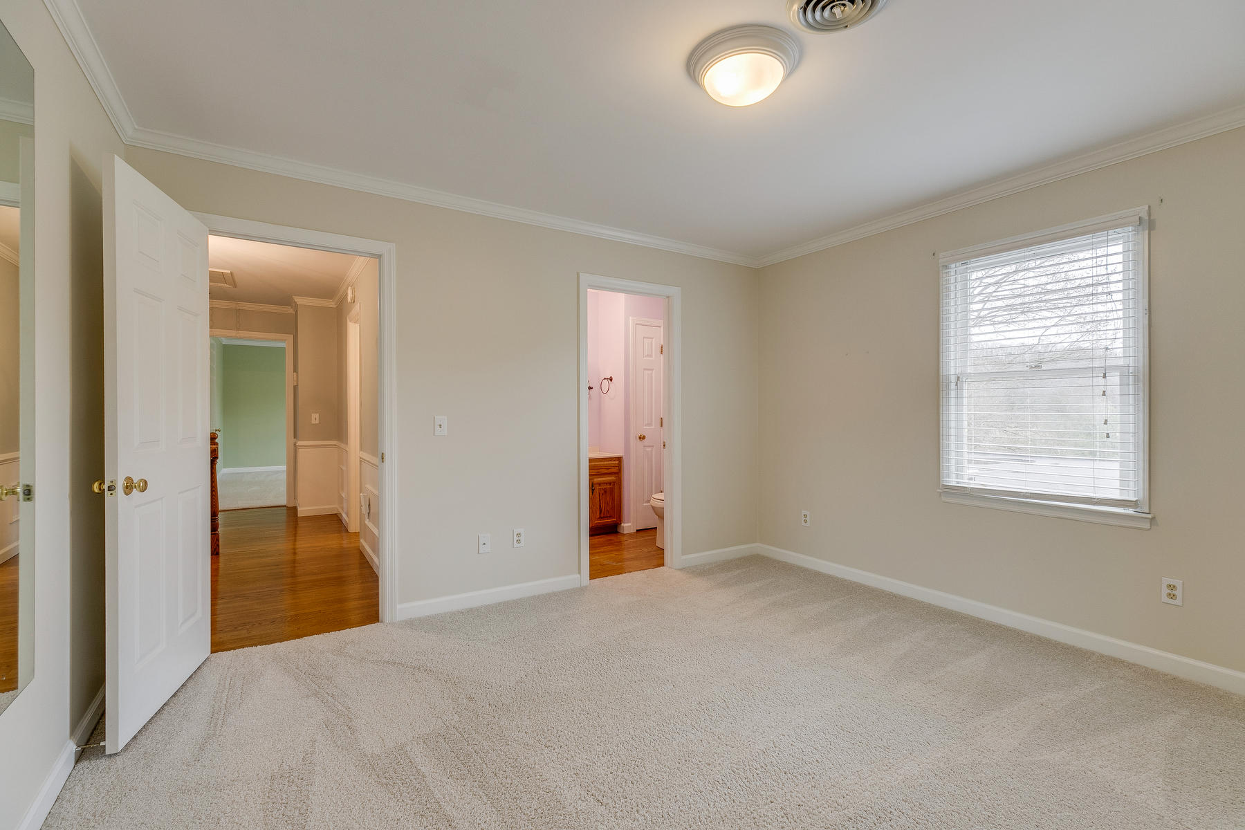 226 Galway Road Bristol, TN 37620 - Photo 50 of 74 050