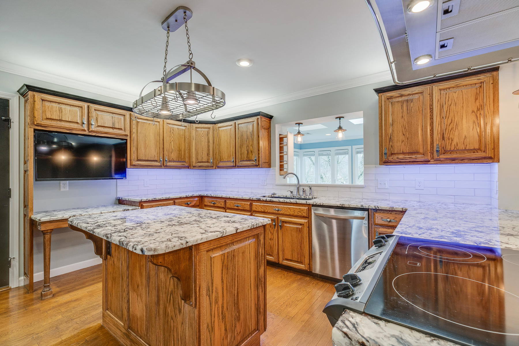 226 Galway Road Bristol, TN 37620 - Photo 9 of 74 9
