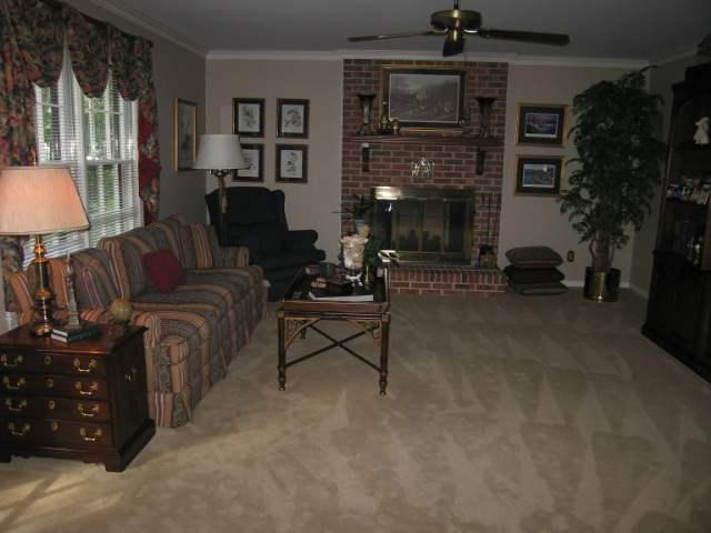 613 East Silverleaf Street Greer, SC 29650 - Photo 8 of 15 Gallery Image 8