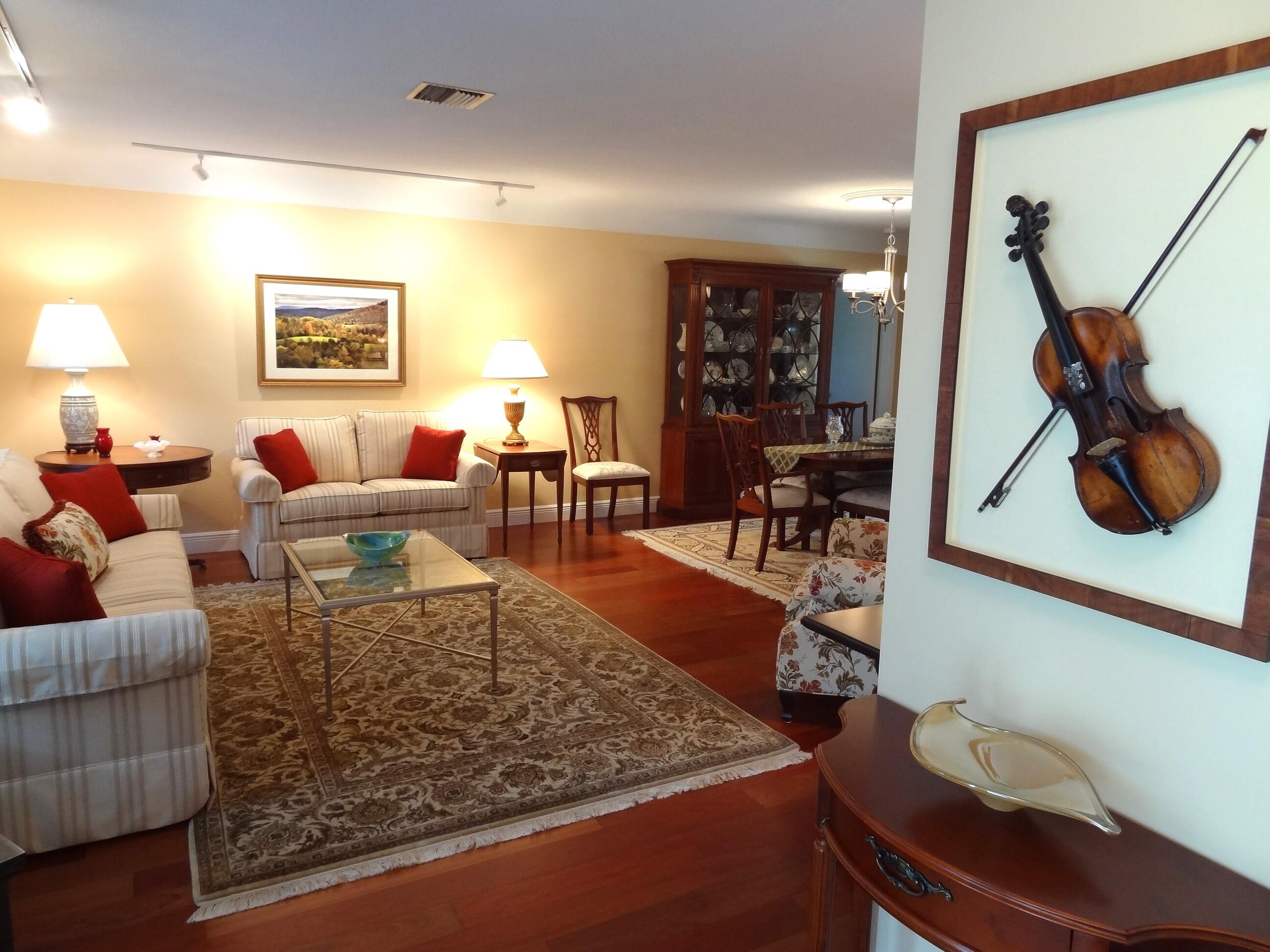 1140 Southwest 15th Street Boca Raton, FL 33486 - Photo 4 of 42 DSC02505