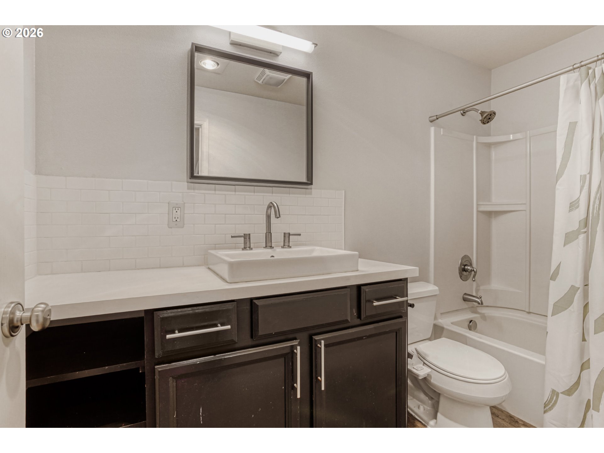 11046 Southwest Greenburg Road, Unit 128 Portland, OR 97223 - Photo 23 of 29