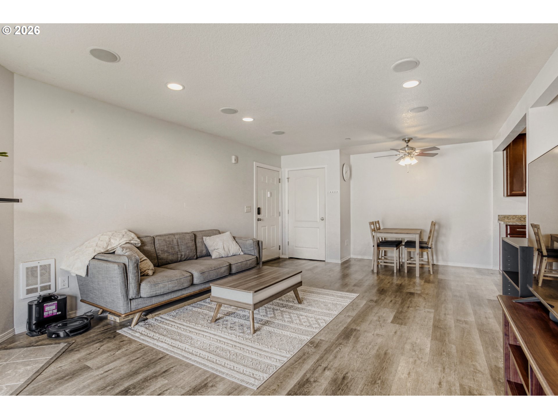 11046 Southwest Greenburg Road, Unit 128 Portland, OR 97223 - Photo 8 of 29