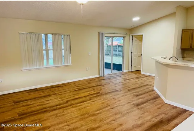 $2,450 | 2117 Buescher Hill Street, Melbourne, FL 32935