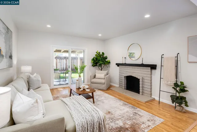 $889,000 | 4770 Olive Drive, Concord, CA 94521