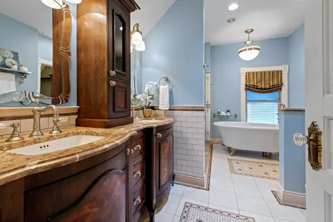 $1,800,000 | 135 West Lake Street, Barrington, IL 60010