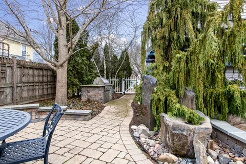 $1,800,000 | 135 West Lake Street, Barrington, IL 60010