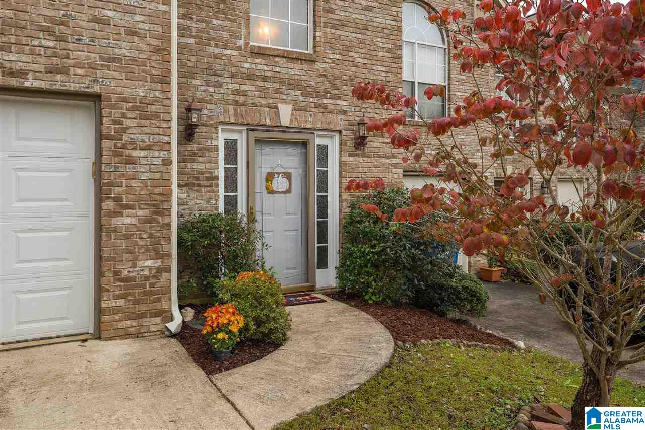 114 Frances Lane Helena, AL 35080 - Photo 3 of 34